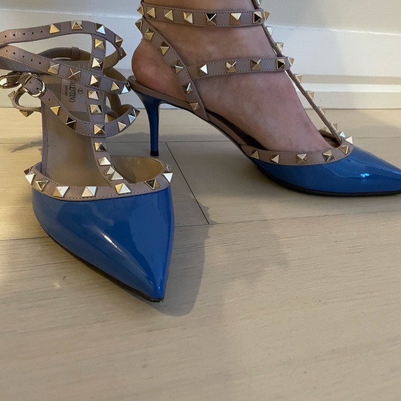 Valentino Rockstud sandals - Picture 2 of 6